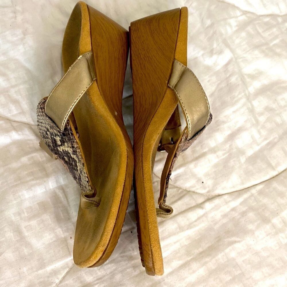 Vionic Ortho heel Technology Snake Print Sandals.Size 7 see video - Picture 2 of 13